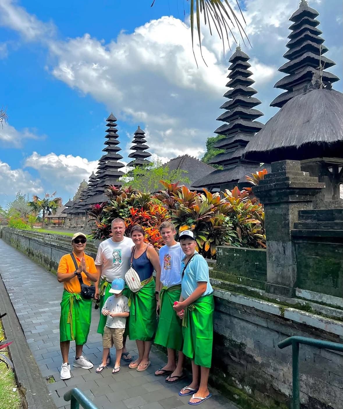 Family travelers enjoying Balinese culture
